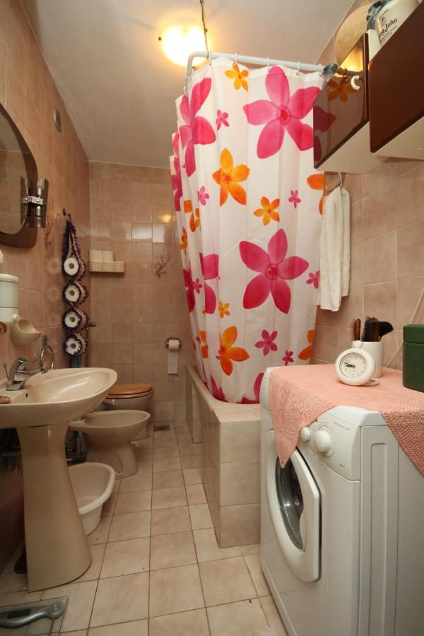 Apartments With A Parking Space Rabac, Labin - 7465 מראה חיצוני תמונה